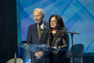 Anita Zucker and Senator Joseph Lieberman presenting at R27M4 中心 - 下單 Springfield SA-35：對Browning Hi-Power的現代化致敬 官方網站’s 98th annual Hanukkah Dinner.